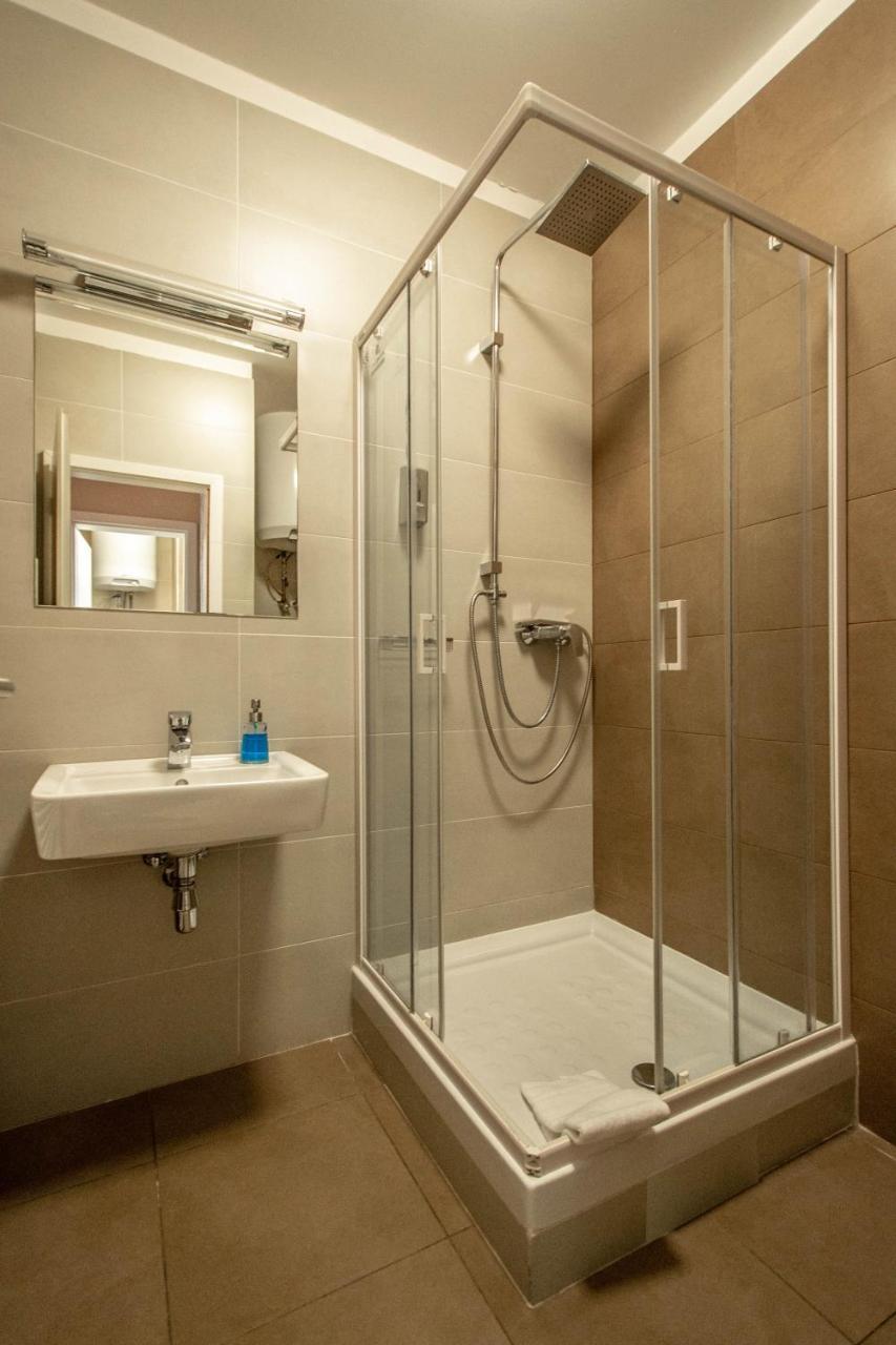 Design Apartment By Ruterra Prag Exterior foto
