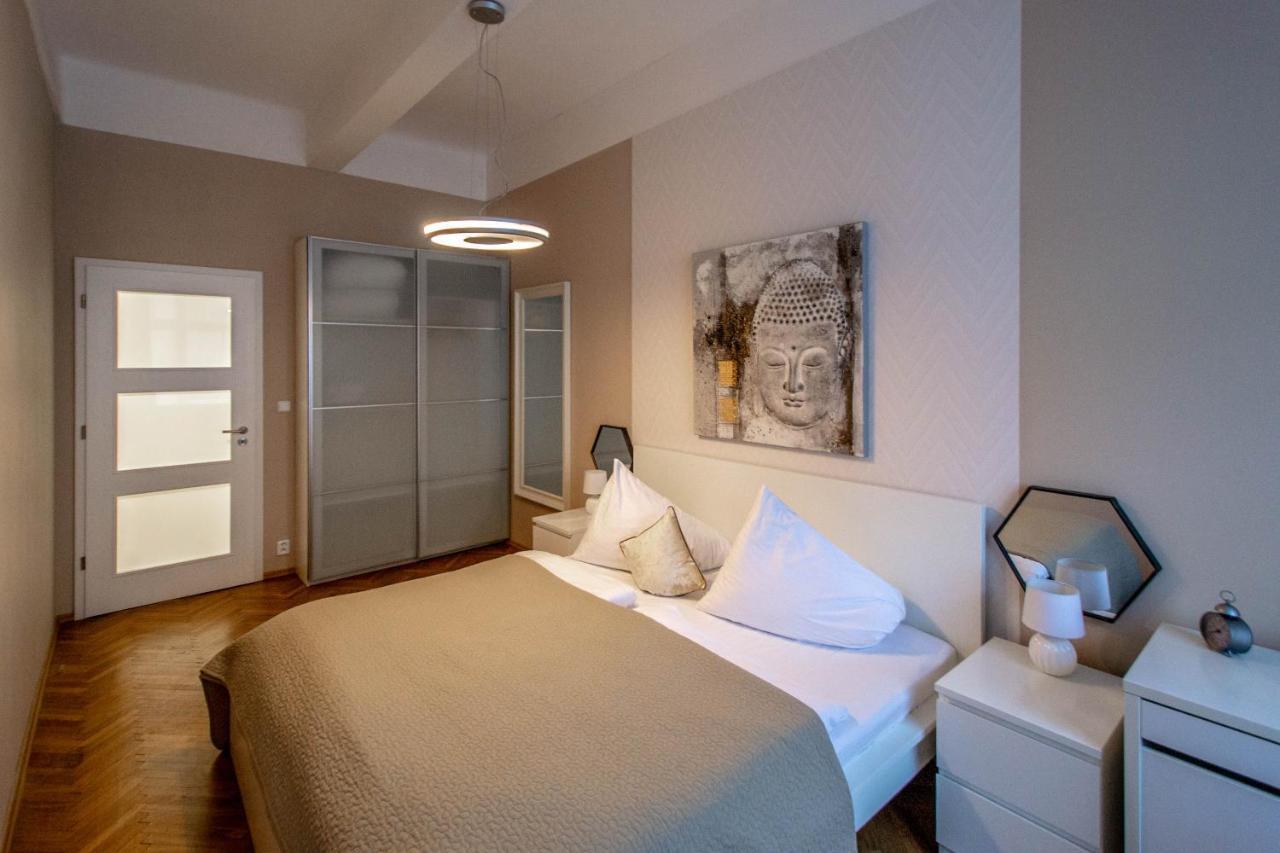 Design Apartment By Ruterra Prag Exterior foto
