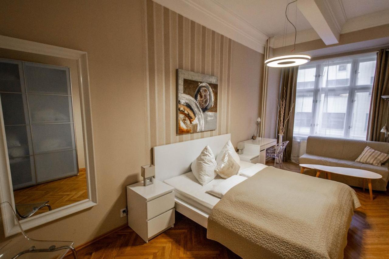 Design Apartment By Ruterra Prag Exterior foto